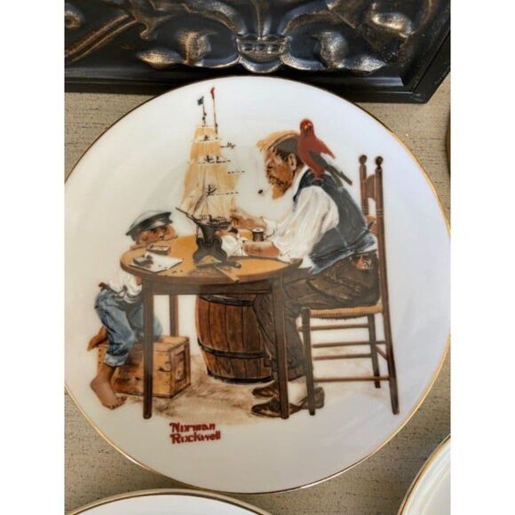 Norman Rockwell Classic Small Plates (Set of Three) - Picture 3 of 7
